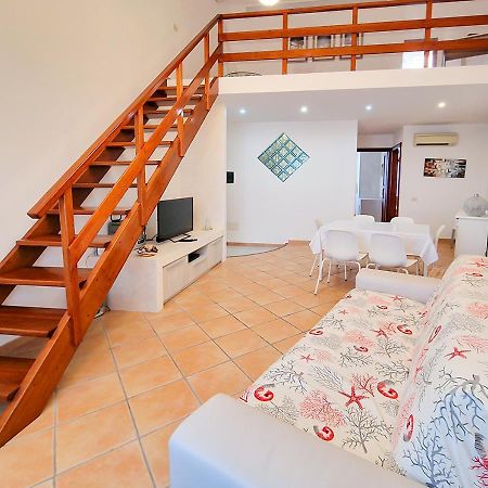 Murphy Holiday Home - Residenza Baro La Maddalena  Buitenkant foto