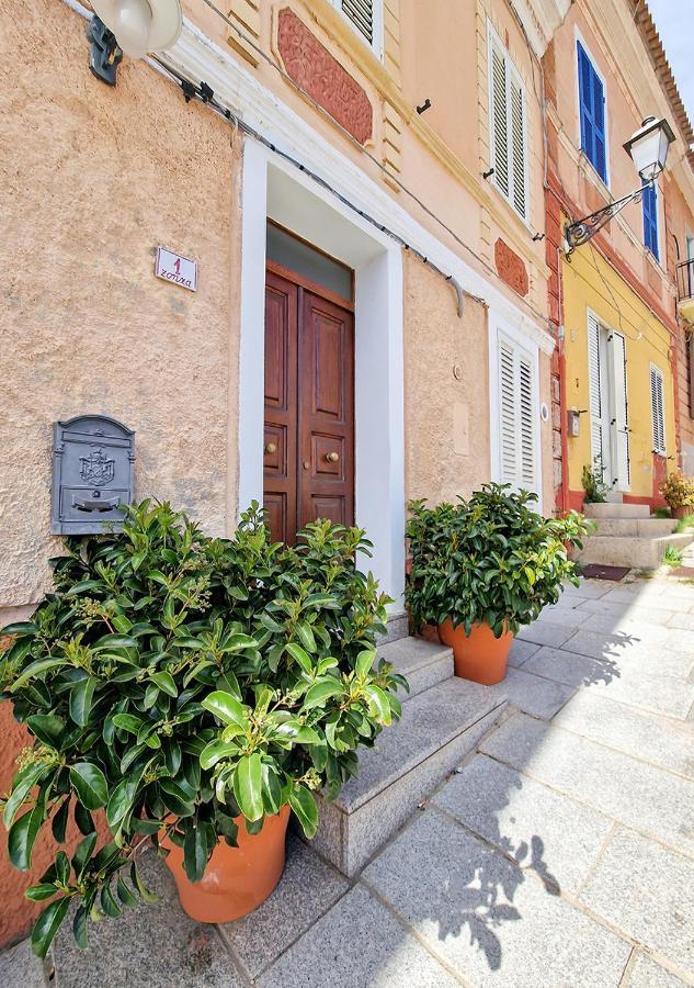 Murphy Holiday Home - Residenza Baro La Maddalena  Buitenkant foto